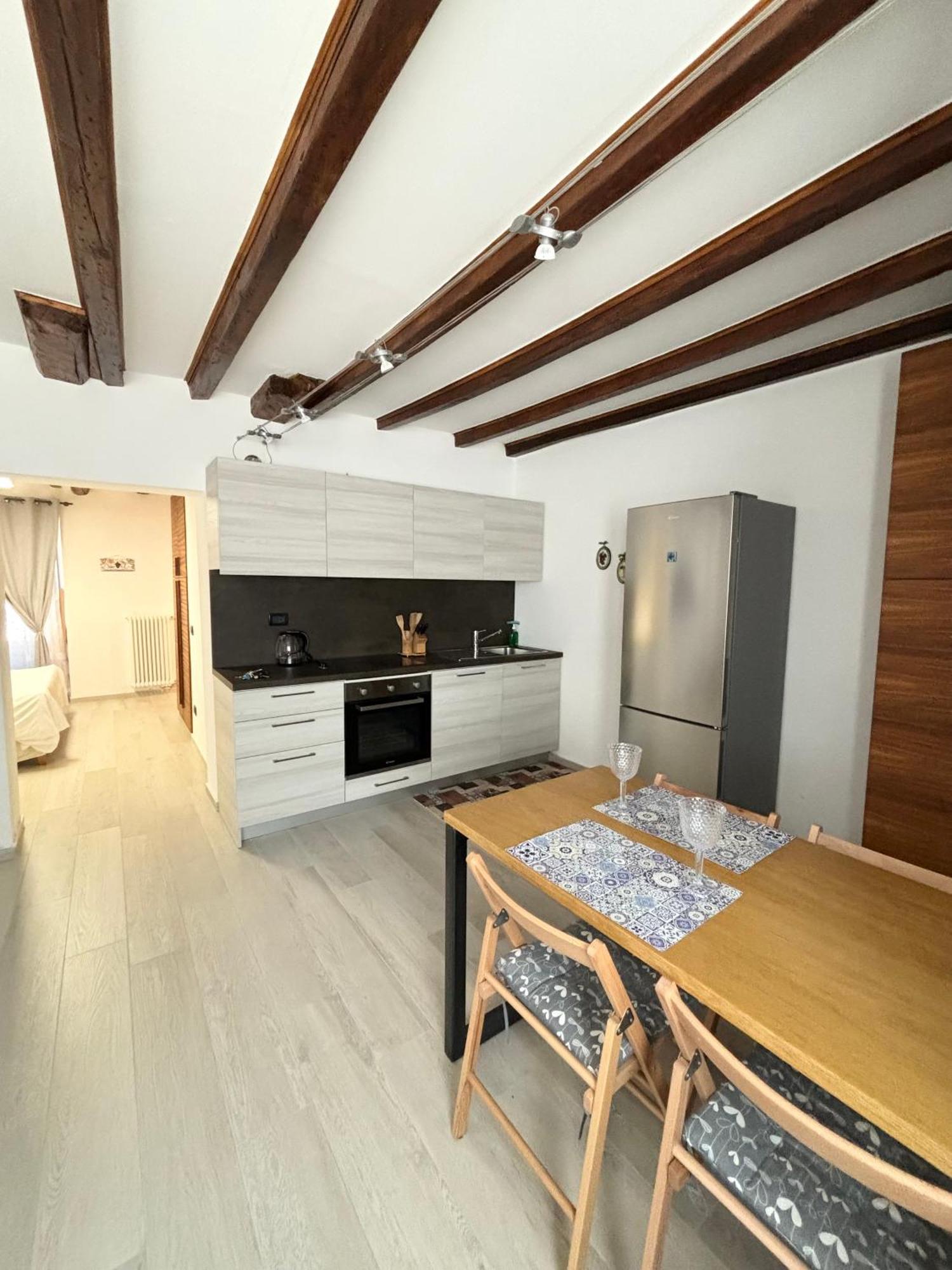 Appartement La Casa Di Ale à Côme Extérieur photo